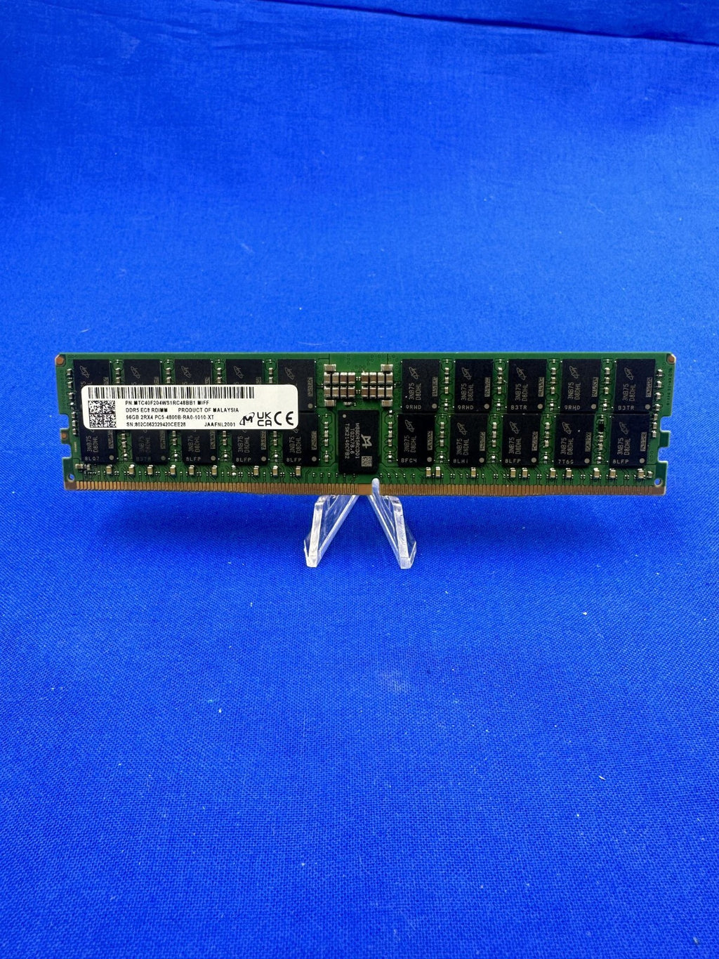 MTC40F204WS1RC48BB1 MICRON 96GB (1X96GB) 2RX4 PC5-4800B DDR5 SERVER MEMORY