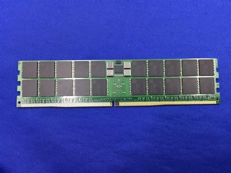HMCG94AHBRA275N HYNIX 64GB (1X64GB) 2RX4 PC5-6400B RDIMM MEMORY