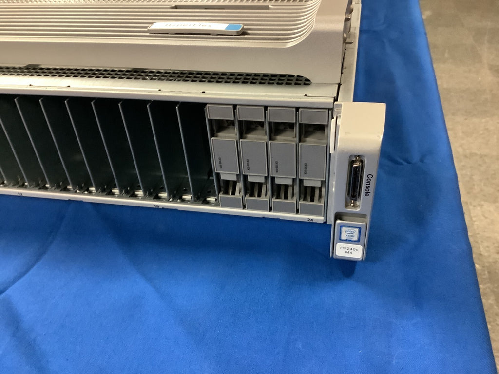 Cisco (2U) HX240C-M4SX HYPERFLEX HX24C M4 Node CTO System 74-12420-02 1400W PSU