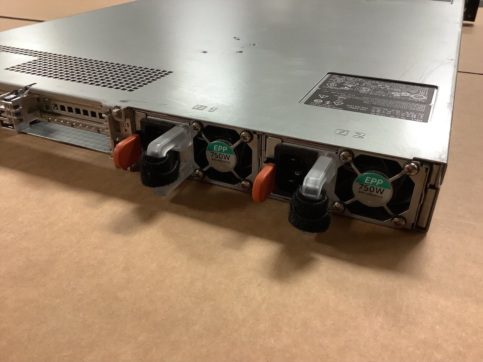 DELL PowerEdge R630 8bay with MOBO 0CNCJW, PCIE board, 2 X750w PSU
