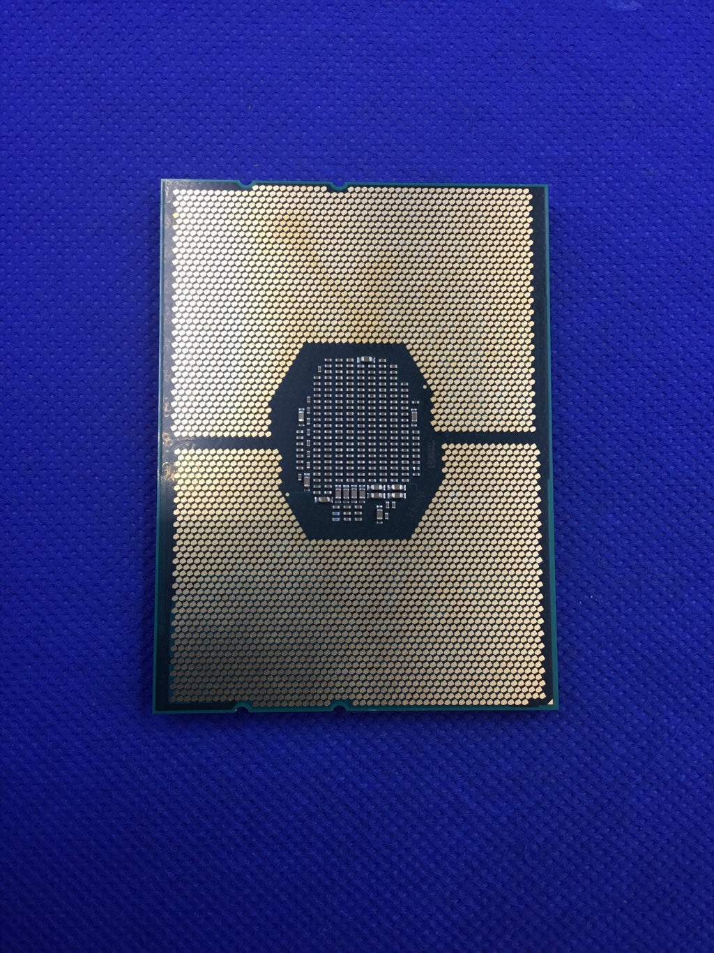 SRGZL INTEL XEON PROCESSOR GOLD 6246R 16 CORE 3.40GHZ 35.75MB CD8069504449801