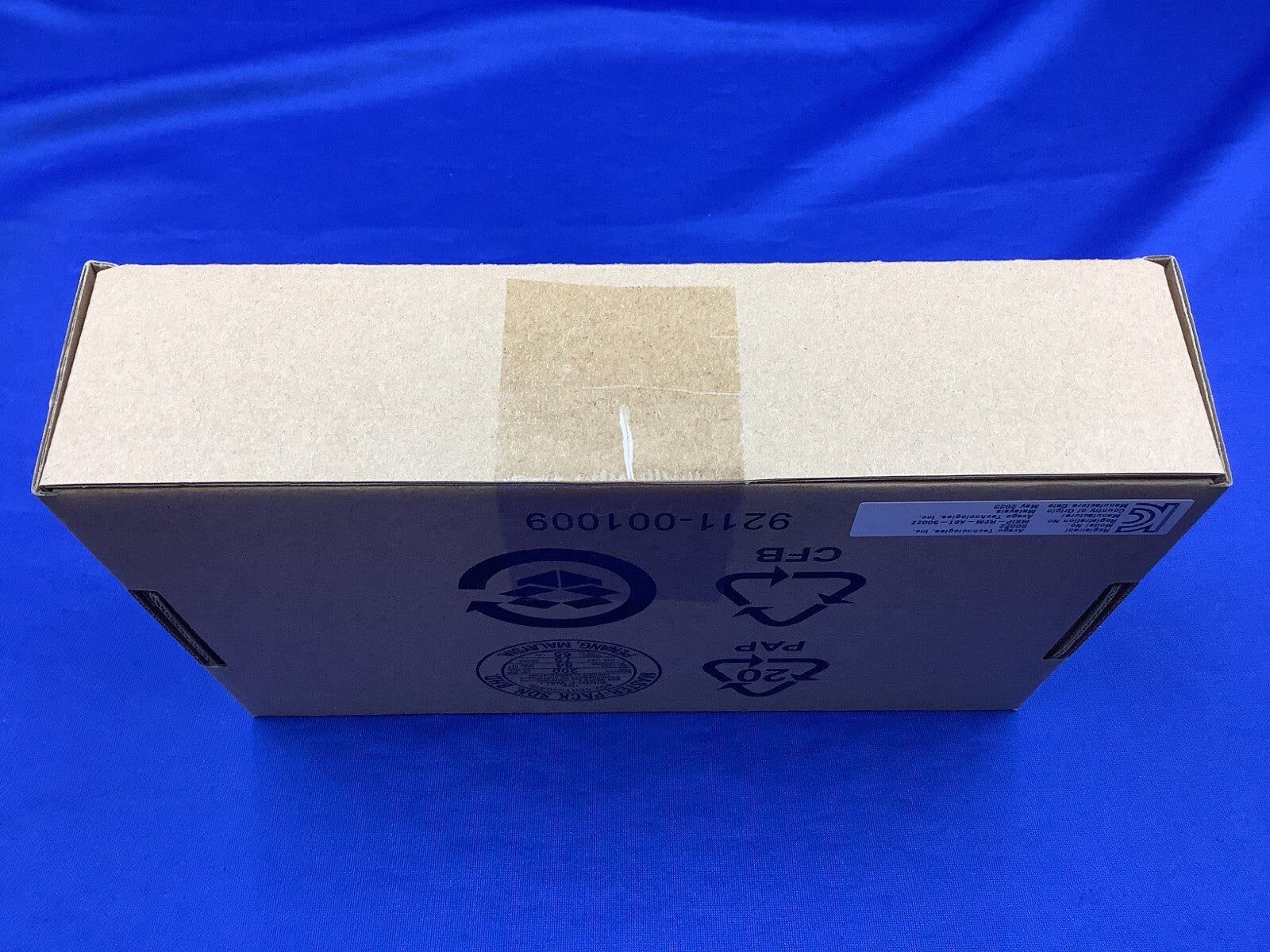 BROADCOM MegaRAID 9361-24i 4GB 24-PORT SAS/SATA 12Gbps PCIE 3.0 RAID CARD