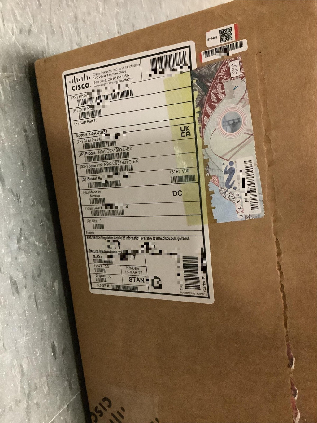 N9K-C93180YC-EX Cisco Nexus 48-Port 1/10G/25G SFP 6x 40G/100G Platform Switch