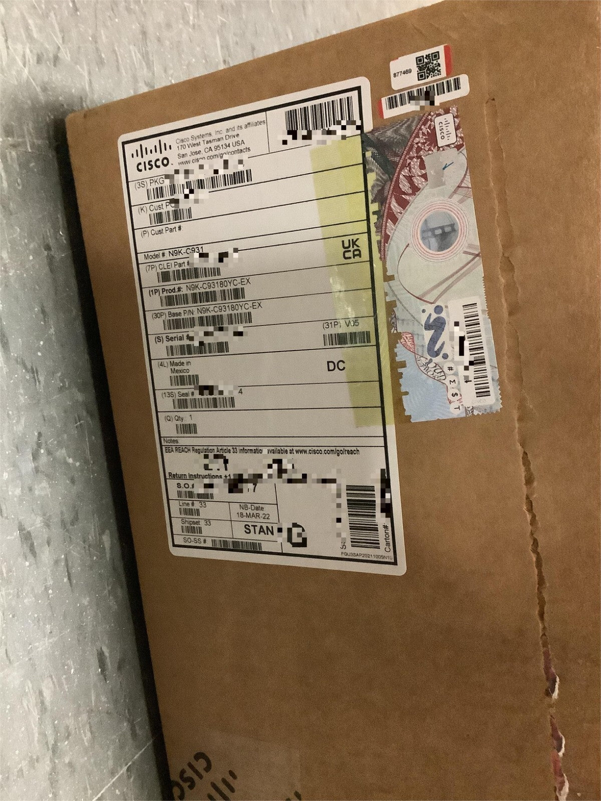 N9K-C93180YC-EX Cisco Nexus 48-Port 1/10G/25G SFP 6x 40G/100G Platform Switch
