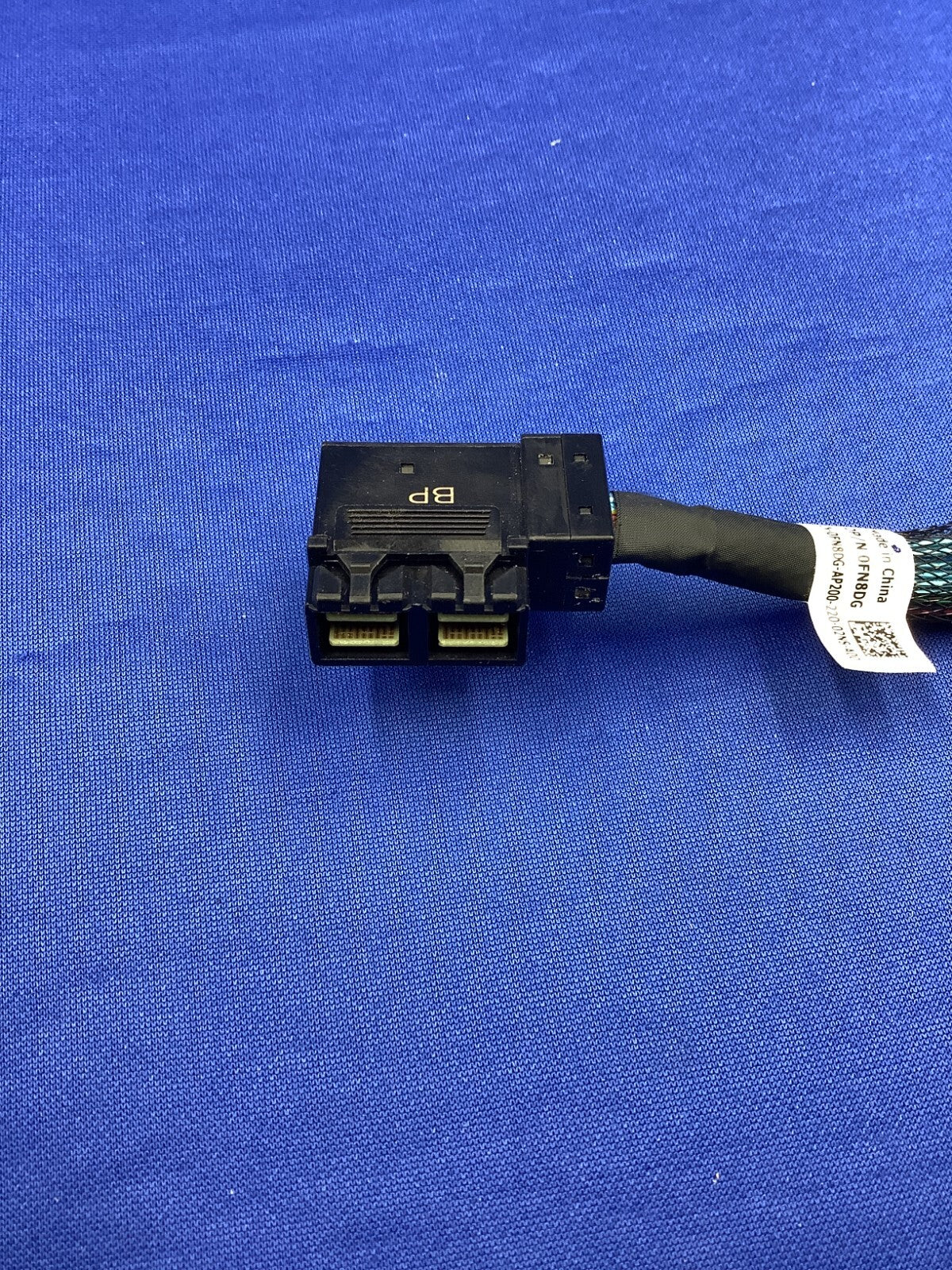 FN8DG Dell PowerEdge R740xd PERC H750 H350 SAS Cable SFF-8654 to Dual SFF-8643