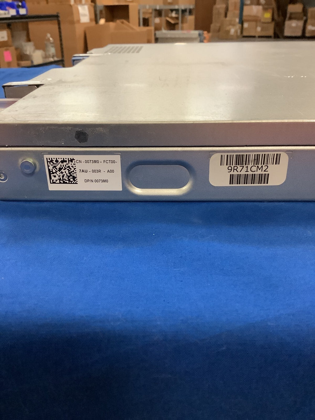 Dell EMC XC430 4-Bay 3.5" MOBO: CN7X8, 2x 550W PSU, Fans, Cables