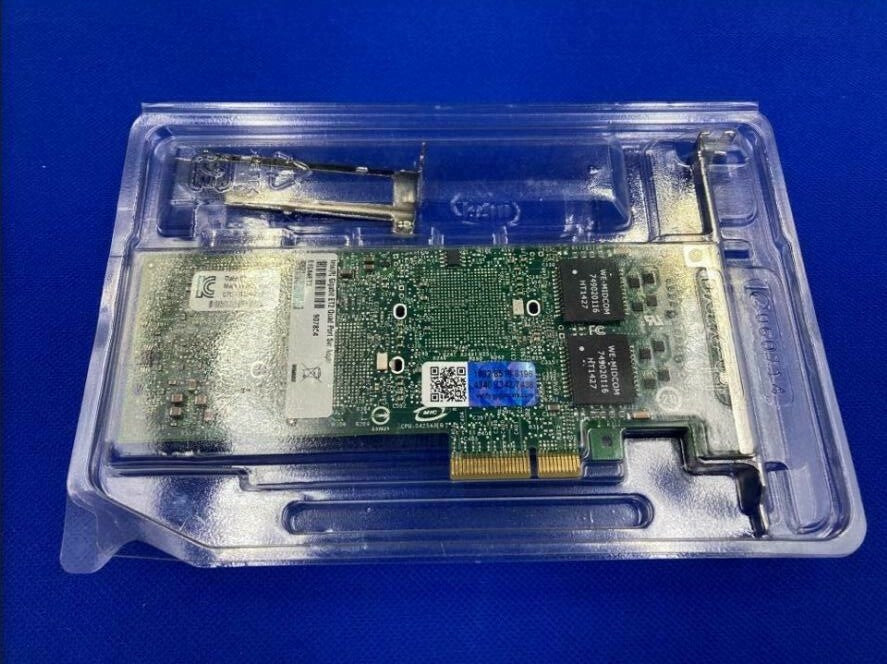 E1G44ET2 ORIGINAL INTEL PRO/1000 ET2 1GbE QUAD PORT PCI-E  NIC E1G44ET2BLK