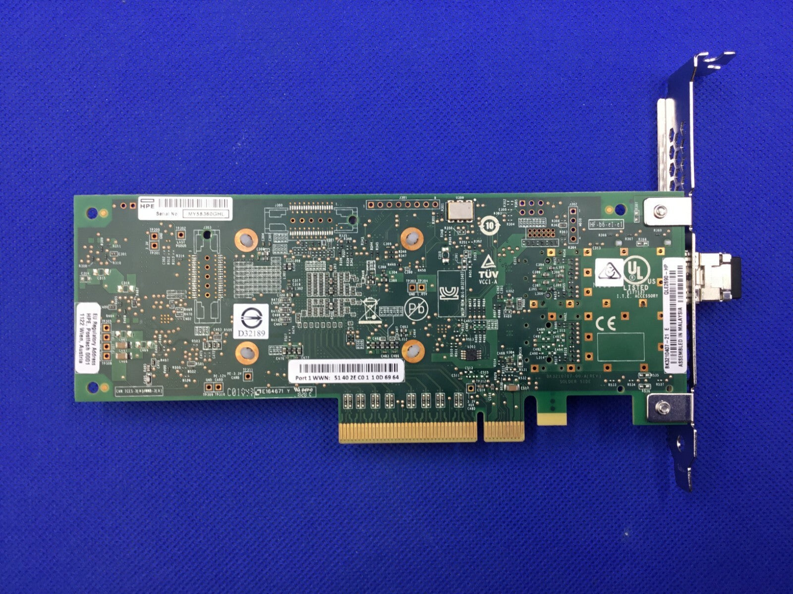 P9D93A HPE StoreFabric SN1100Q 16Gb Single Port Fibre Channel HBA QLE2690-HP