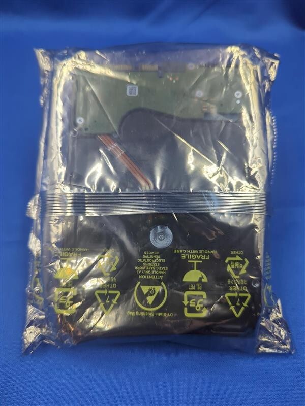 ST24000NM002H Seagate Exos X24 24TB 7.2K RPM SATA 6Gb/s 512MB 3.5'' 512e HDD New