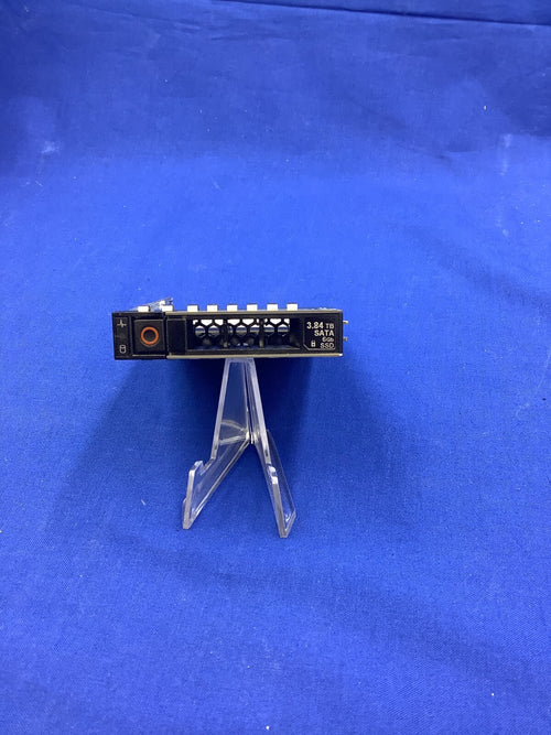 5TVXD Dell  3.84TB SATA 6Gbps Read Intensive 2.5'' SSD 05TVXD PM883a MZ-7LH3T8C