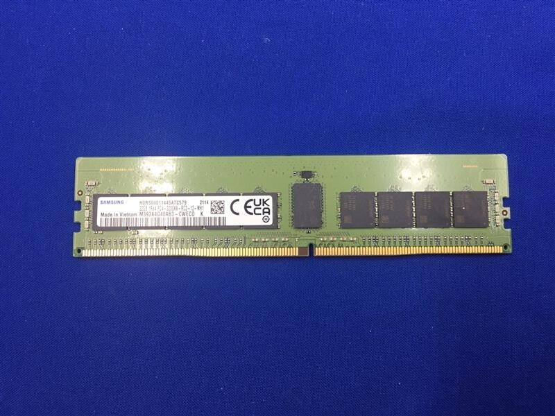 M393A4G40AB3-CWE SAMSUNG 32GB (1X32GB) 1RX4 PC4-3200AA SERVER MEMORY