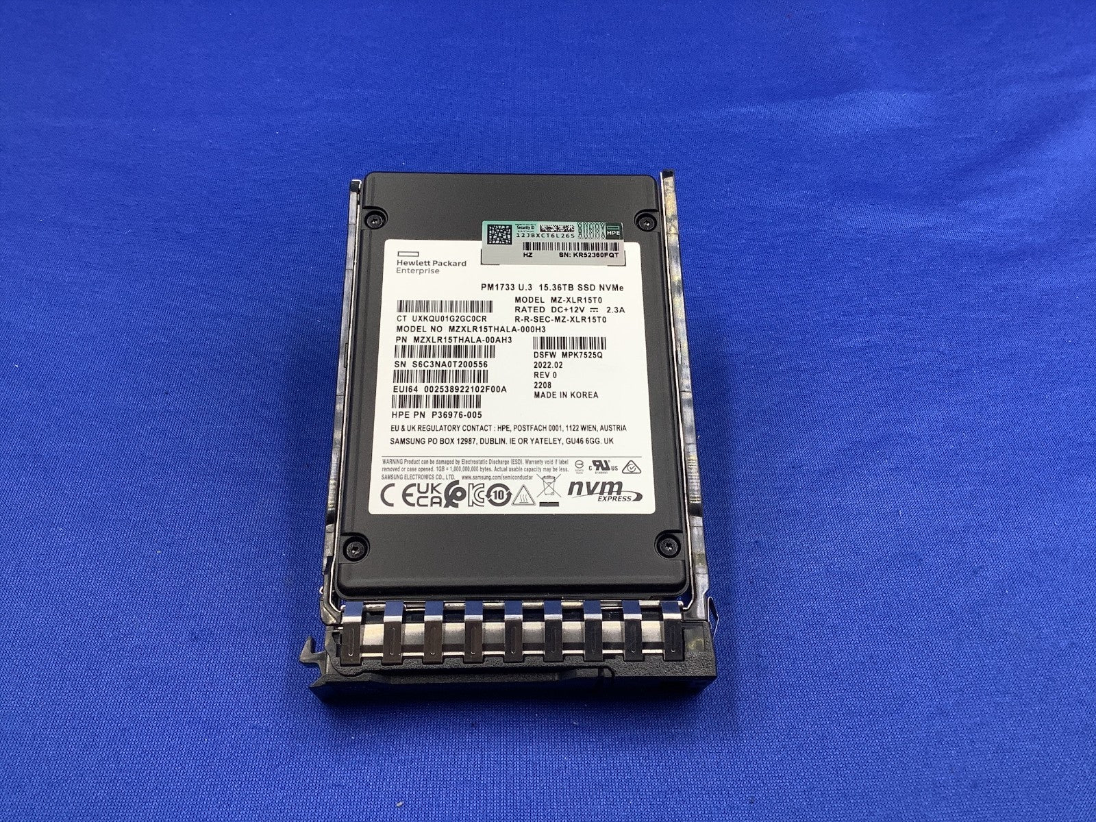 P40568-B21  HPE 15.36TB NVME GEN4 READ INTENSIVE SFF BC  U.3 PM1733 SSD