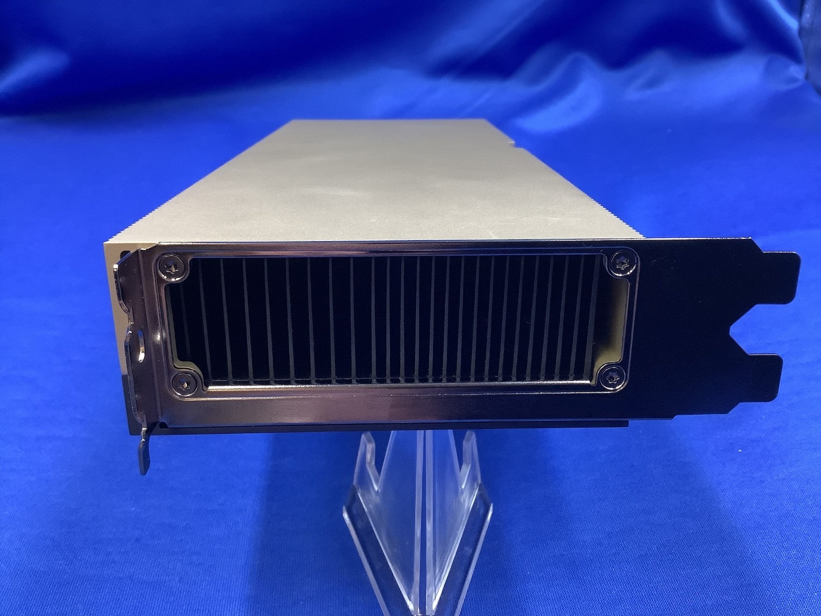 NVIDIA Tesla A16 64GB GDDR6 PCIe 4.0 x8 GPU Graphics Card Dell D1P1T Ampere A16