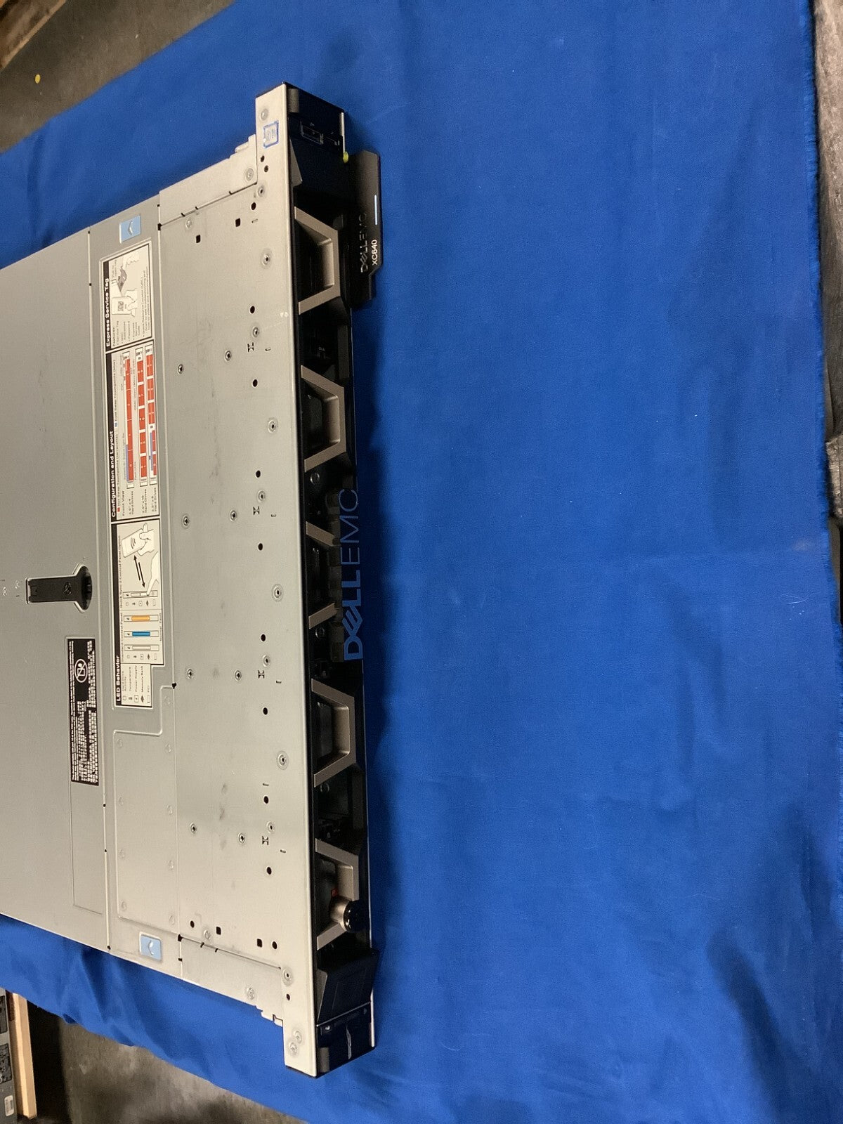 Dell EMC XC640 CTO G14 SERVER 10 bay 2.5" W23H8 2x1100w PSU 32GB SD Fans Cables