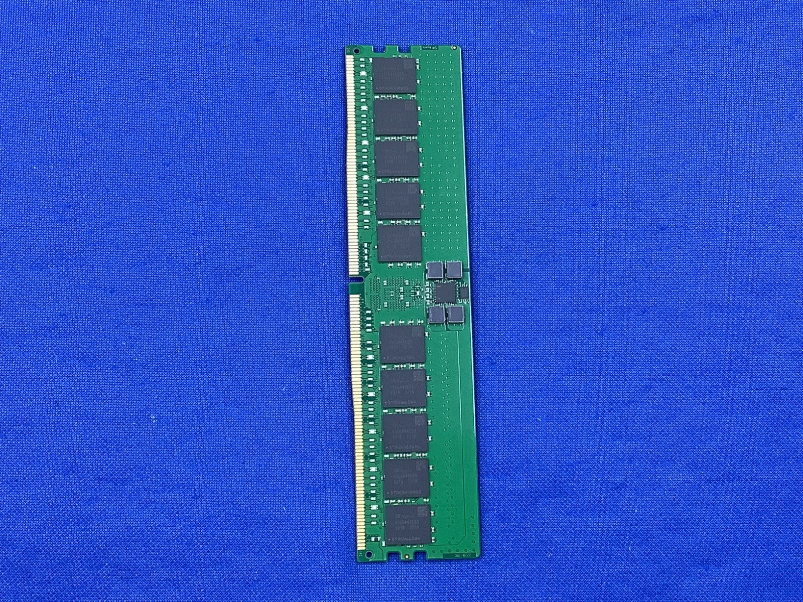 HMCG84AEBRA168N HYNIX 32GB (1X32GB) 1RX4 PC5-4800B RDIMM MEMORY