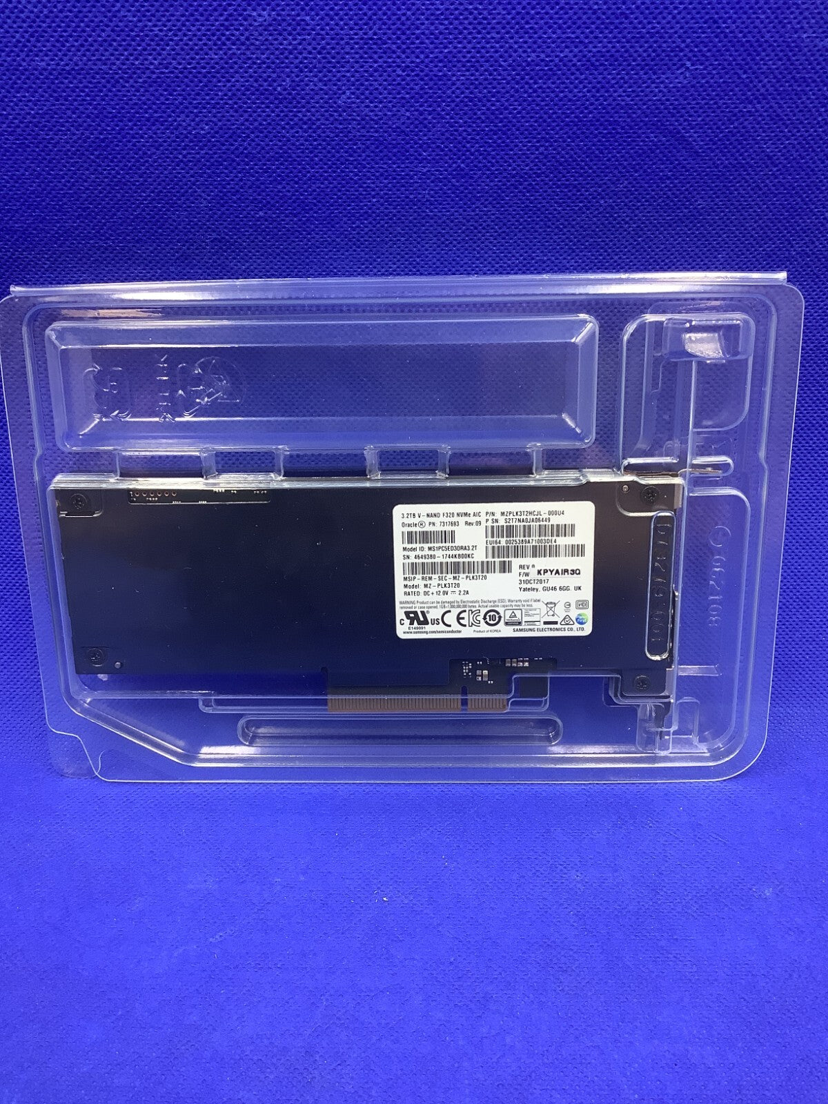 Oracle 7317693 SAMSUNG V-NAND F320 3.2TB NVMe PCIe SSD MZ-PLK3T20