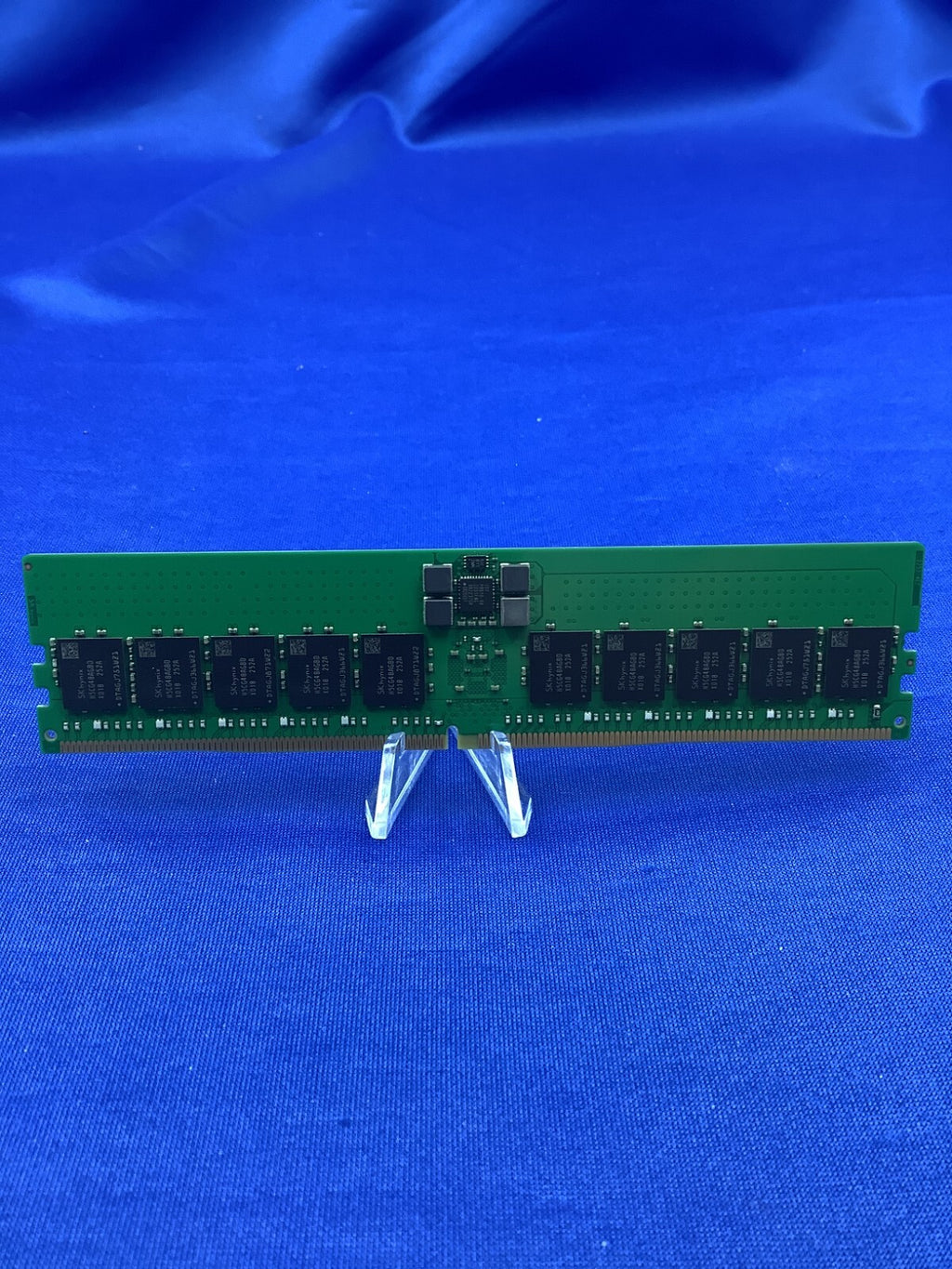 HMCG88AGBRA190N HYNIX 32GB (1X32GB) 2Rx8 PC5-5600B ECC RDIMM MEMORY