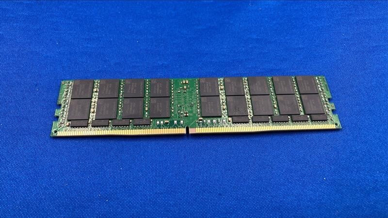 HMABAGL7CBR4N-XN HYNIX 128GB (1X128GB) 4DRX4 PC4-3200A LRDIMM MEMORY