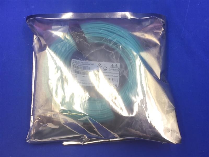 MFS1S50-H030E Mellanox 200Gb/s to 2x100Gb/s 30M Active Splitter Fiber Cable