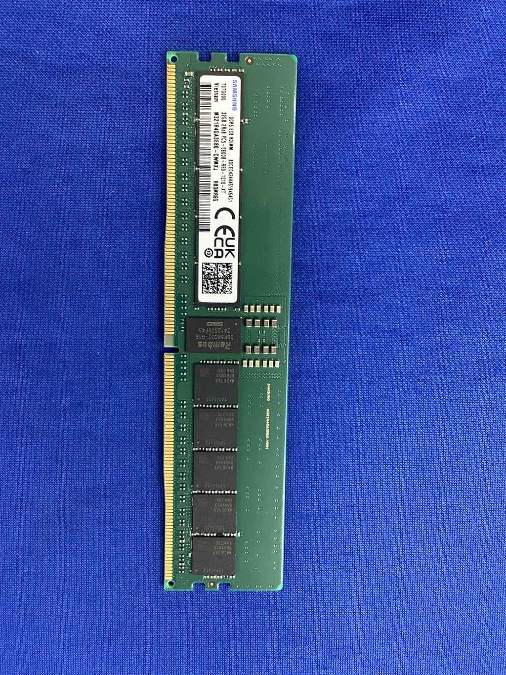 M321R4GA3EB0-CWM SAMSUNG 32GB (1X32GB) 2RX8 PC5-5600B MEMORY
