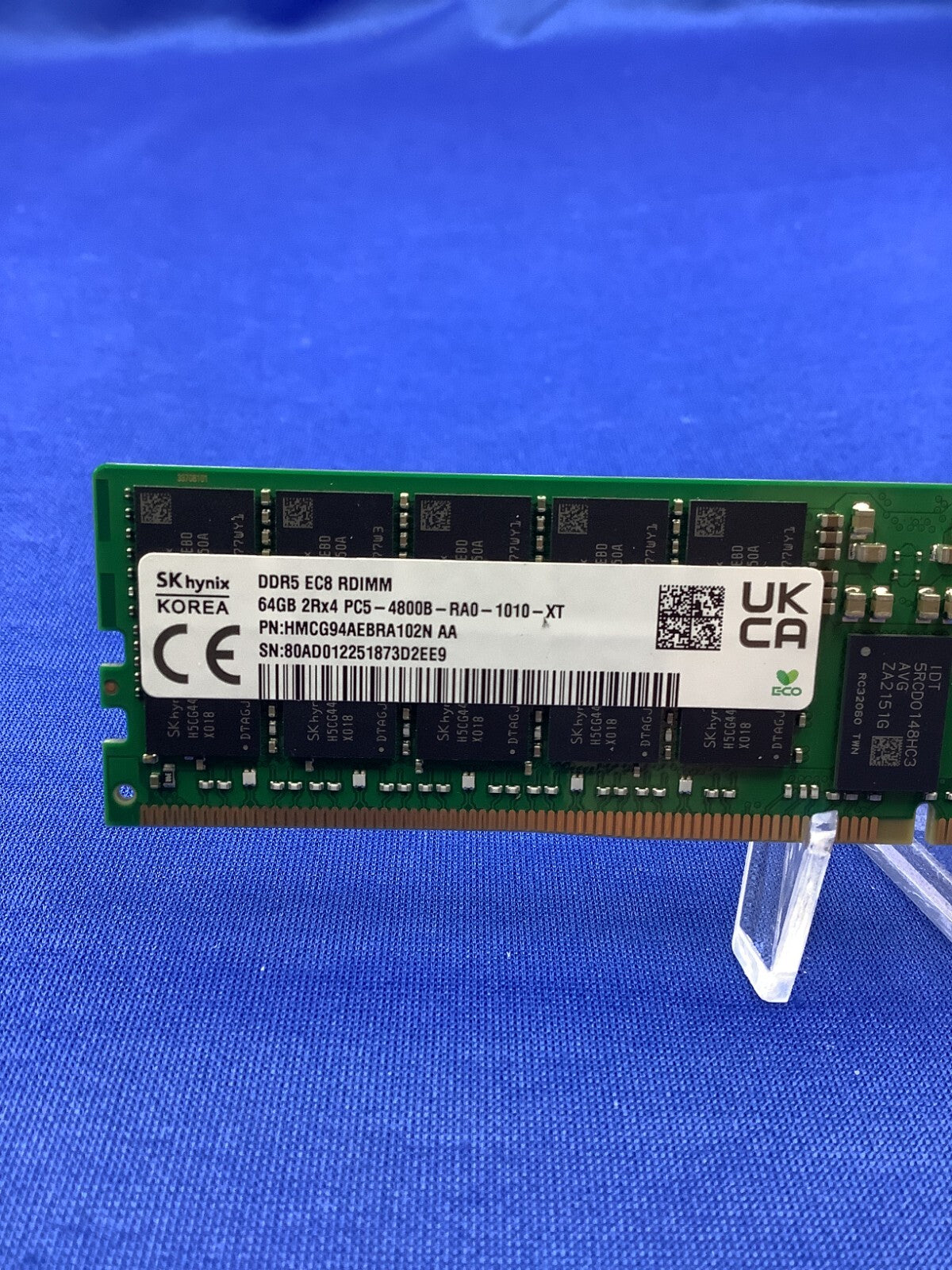 HMCG94AEBRA102N HYNIX 64G (1X64GB) 2RX4 PC5-4800B RDIMM SERVER MEMORY