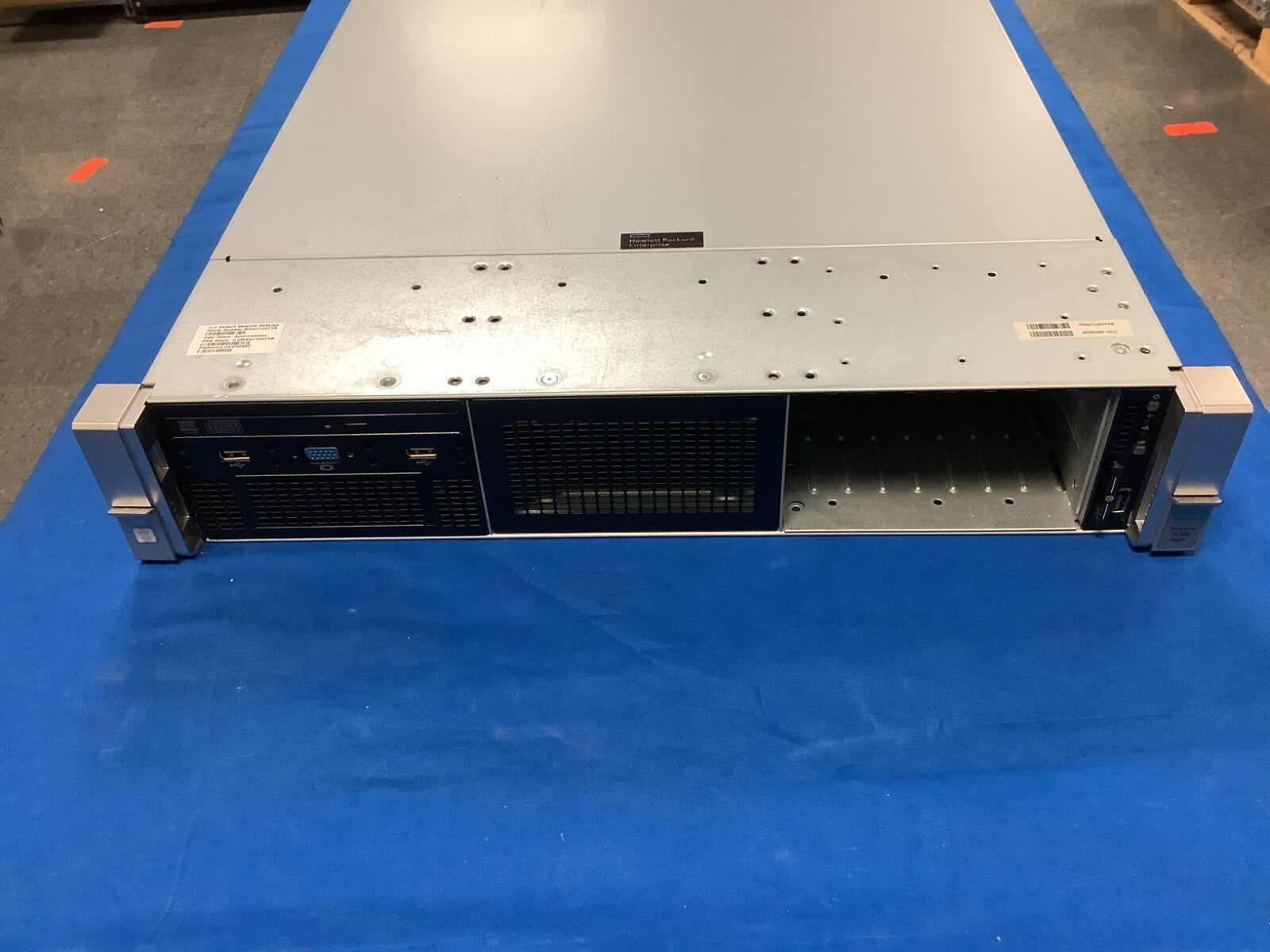 HPE PROLIANT DL380 GEN9 24SFF 843307-001 SERVER W/ Heatsink Fan 800W PSU