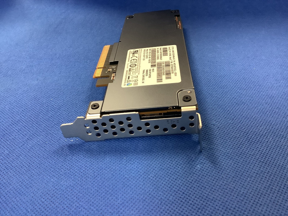 Oracle Samsung F320 3.2TB NVMe PCIe 3.0 x8 AIC SSD 7317693 MZ-PLK3T20