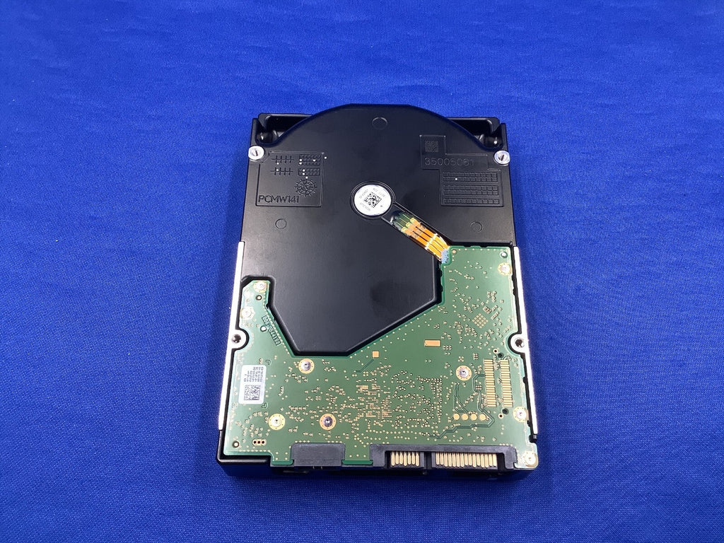 WD DC HC550 16TB 7.2K SATA 6Gb/s 512e 512Mb 3.5 in HDD WUH721816ALE6L4