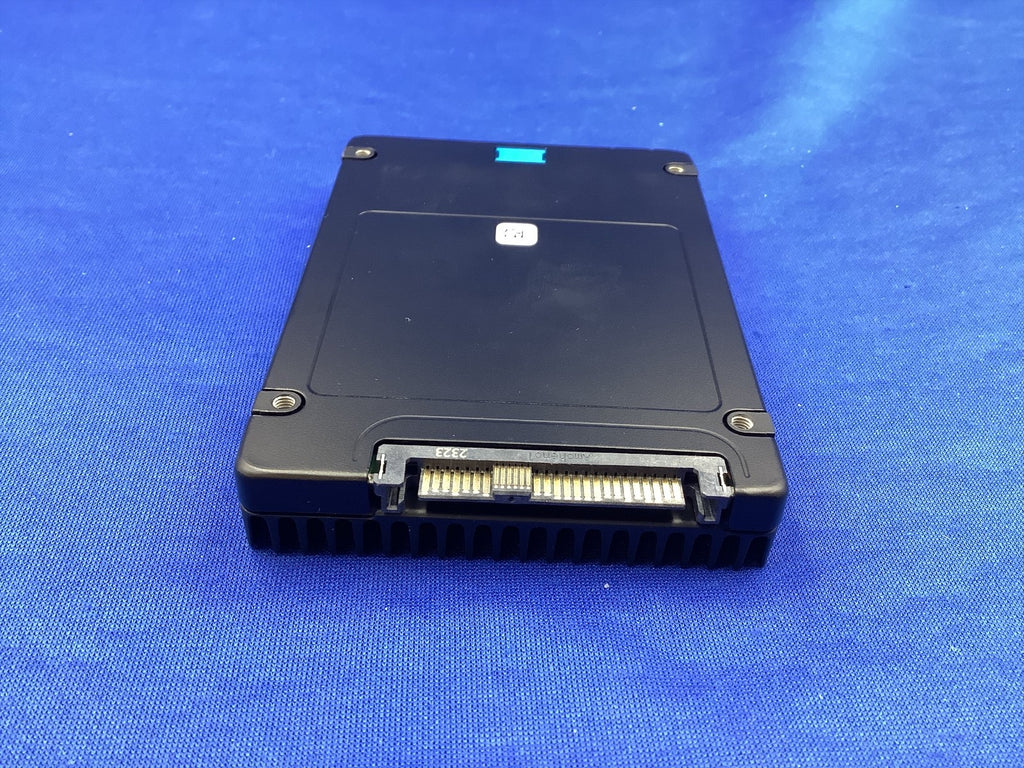 MTFDKCC3T8TFR  Micron 7450 PRO Series 3.84TB U.3 PCIE4.0 NVME 2.5in SSD