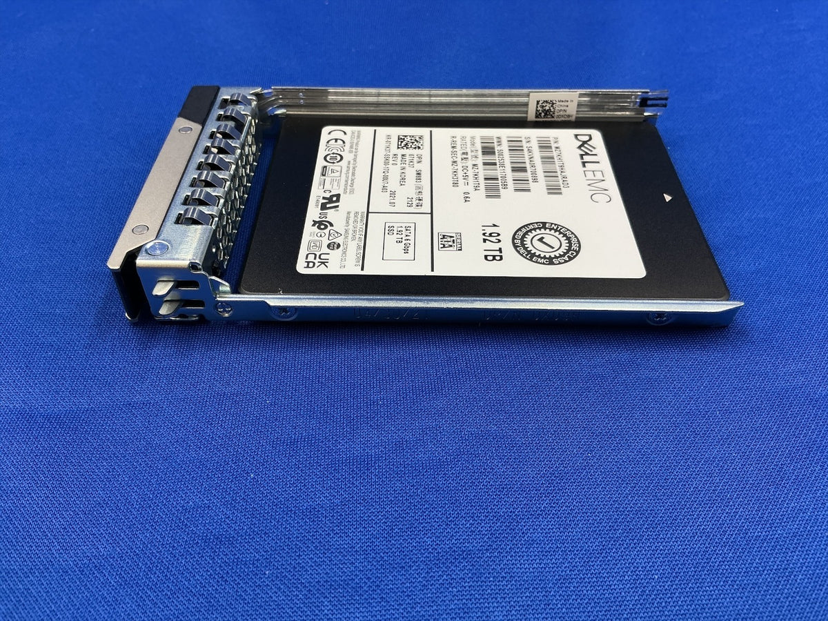 71K37 DELL EMC 1.92TB 6Gbps 2.5in Mixed Use Samsung SM883 SATA SSD MZ-7KH1T9A