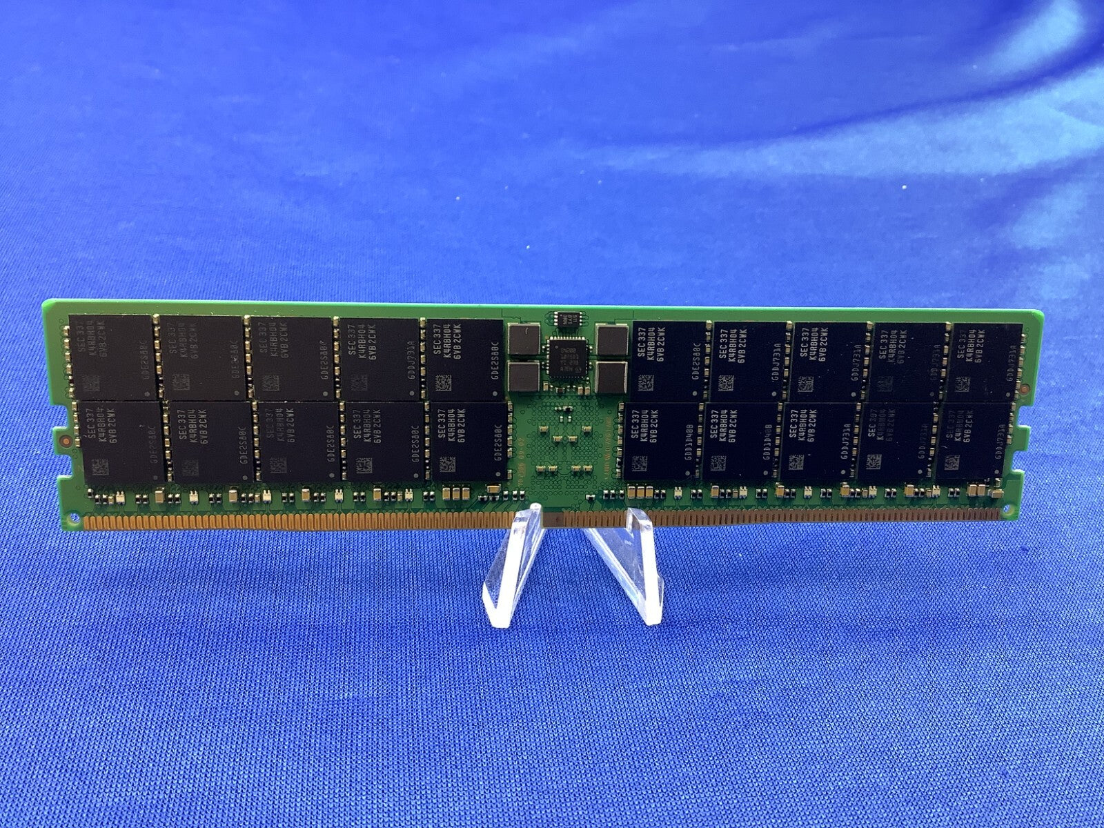 M321RAGA0B20-CWK SAMSUNG 128G (1X128GB) 2S2RX4 PC5-4800B MEMORY