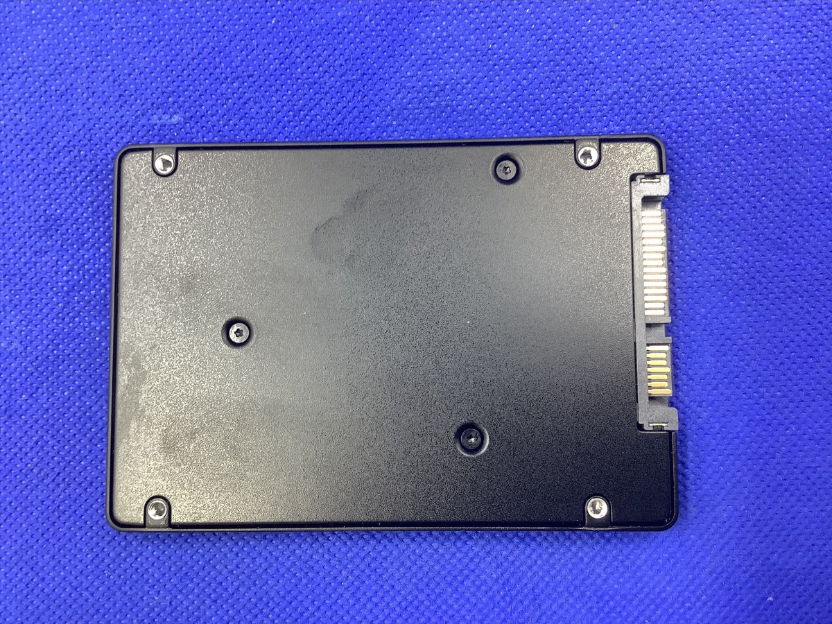SAMSUNG PM863a 3.84TB SATA 6Gbps 2.5in SSD MZ-7LM3T8N MZ7LM3T8HMLP