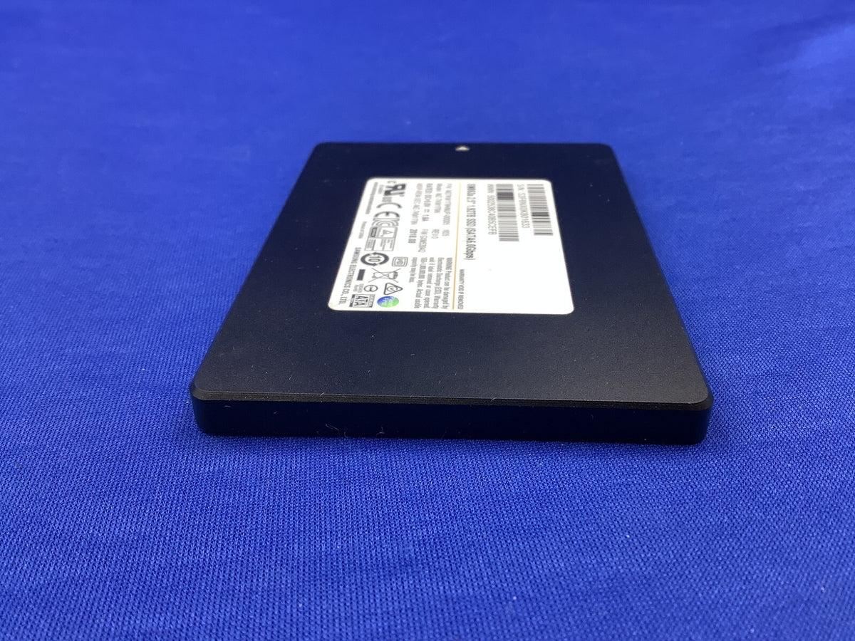 MZ-7KM1T9N Samsung SM863a 2.5'' 1.92TB 6Gbps SATA SSD MZ7KM1T9HMJP