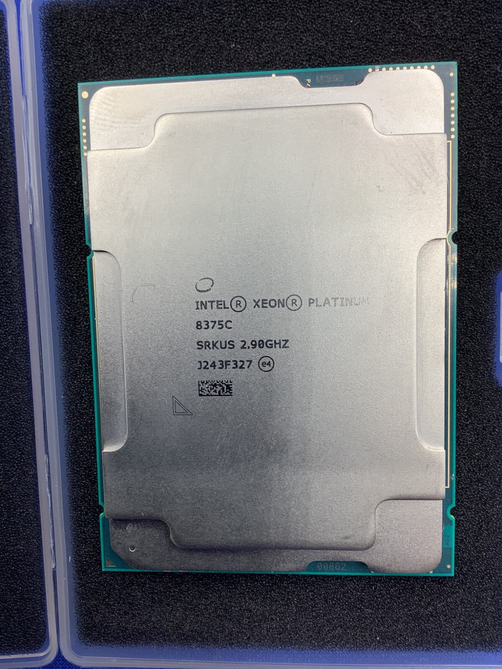 SRKUS Intel Xeon Platinum 8375C 32-Core 54M Cache 2.9GHz 300W CPU