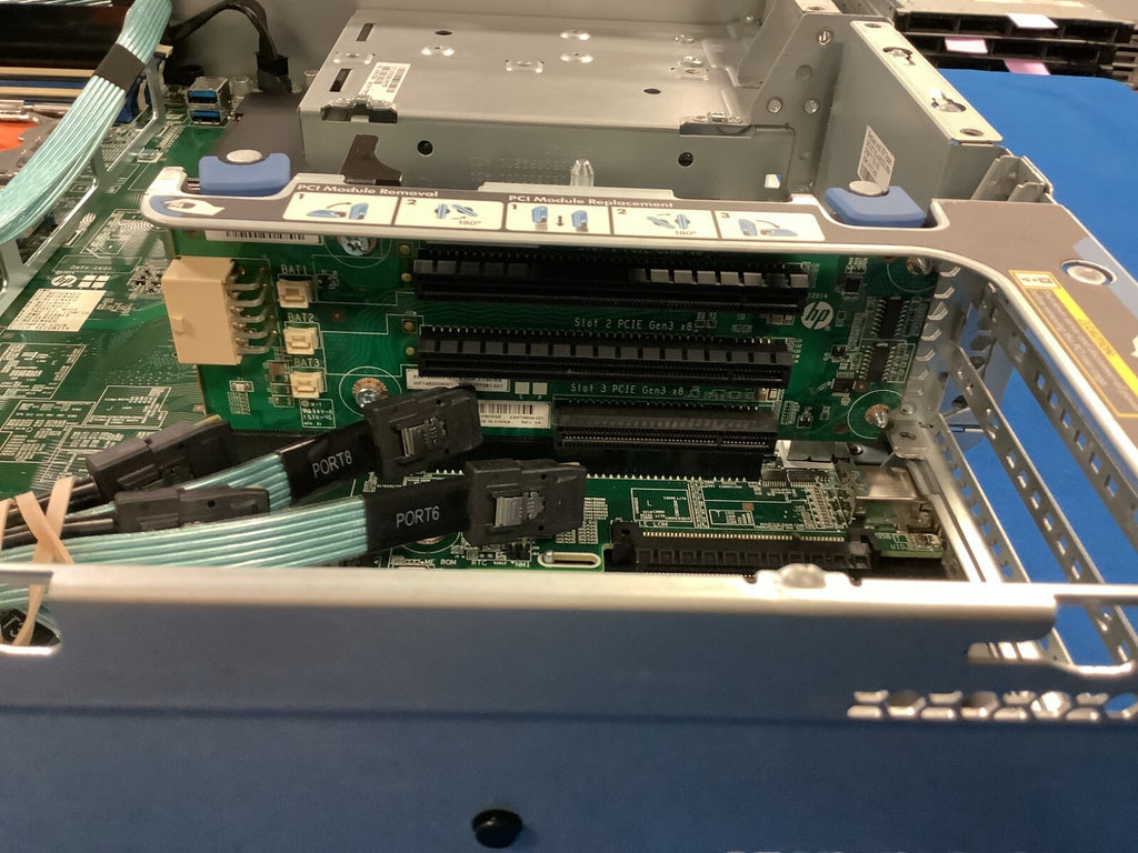 767032-B21 HP ProLiant DL380 Gen9 24x SFF CTO 775400-001
