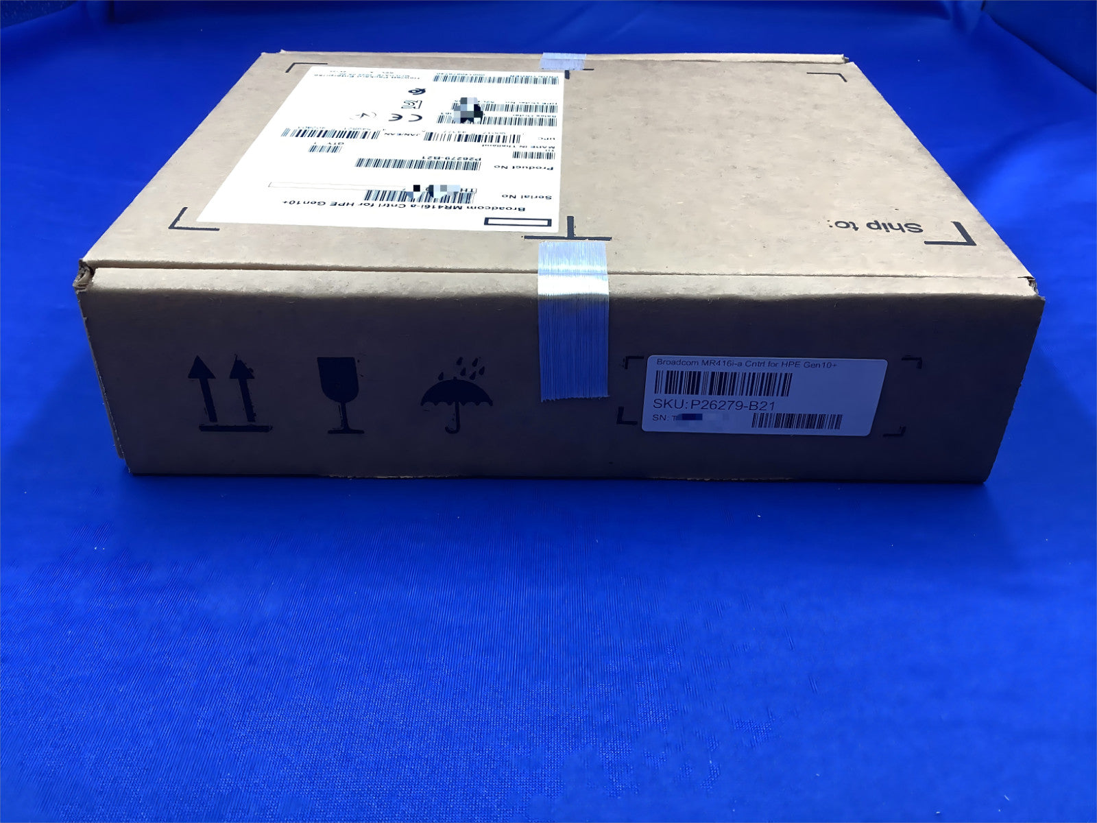 P26279-B21 HPE MR416I-A GEN10 PLUS X16 LANES 4GB CACHE NVME/SAS 12G CONTROLLER