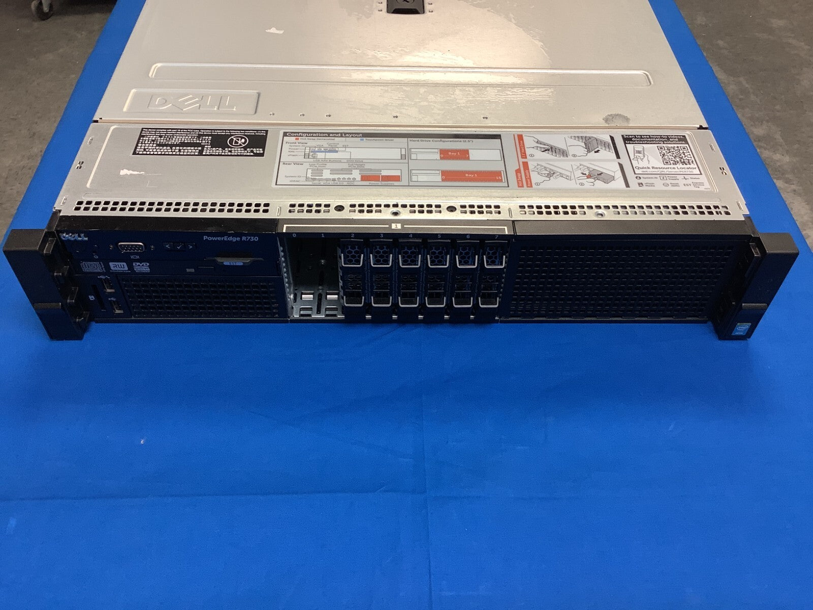 Dell PowerEdge R730 8 Bay 0599V5 SFF 2.5" 2U Server 1100W PSU heatsink
