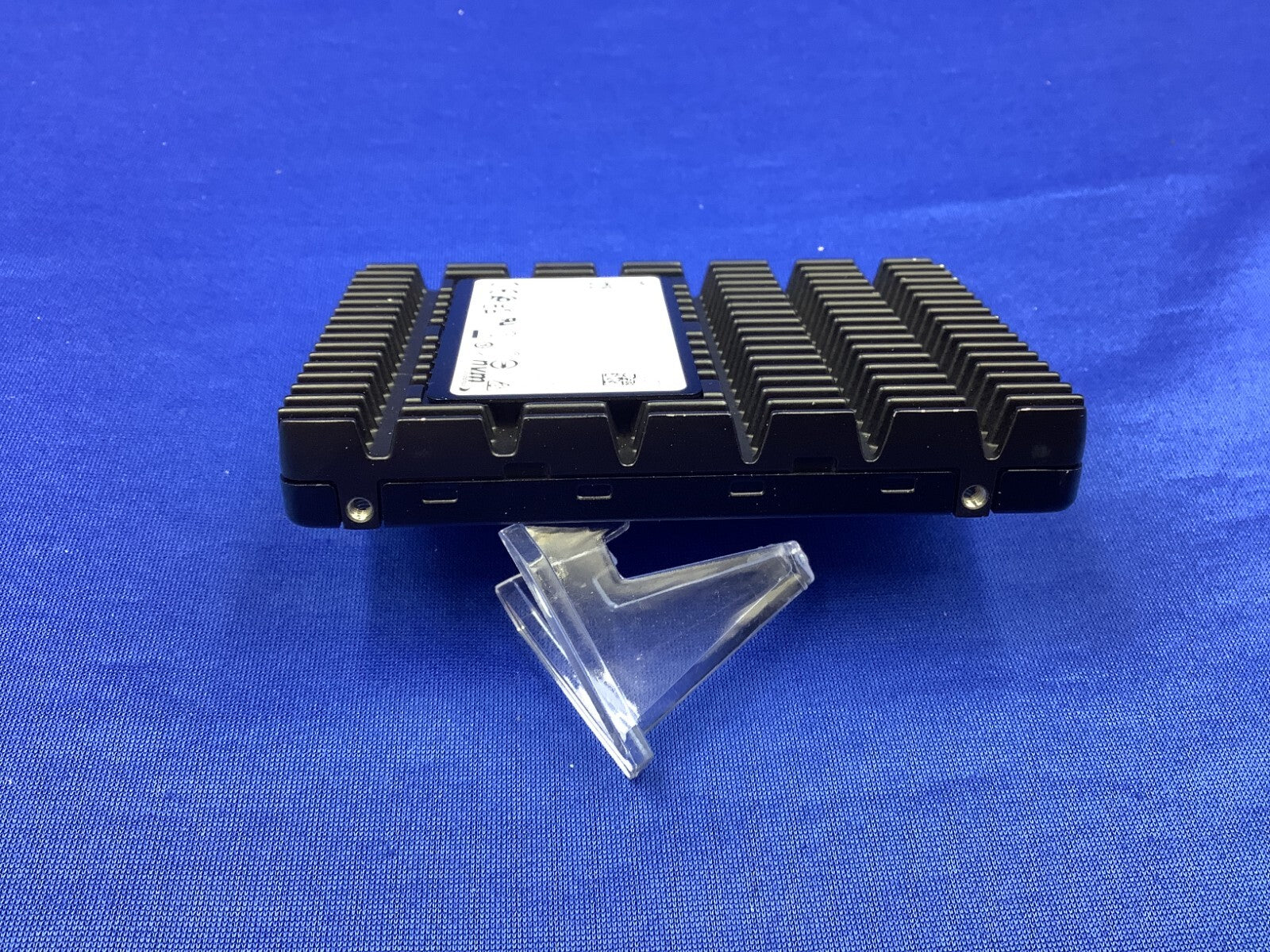 MTFDKCC30T7TGR Micron 6500 Ion 30.72TB U.3 PCIE 4.0 Nvme SED SSD