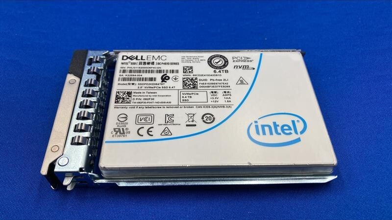 Dell 92F30  Intel DC P4610 Series 6.4TB PCIe 3.1 x4, NVMe Mix Use 2.5'' U.2 SSD