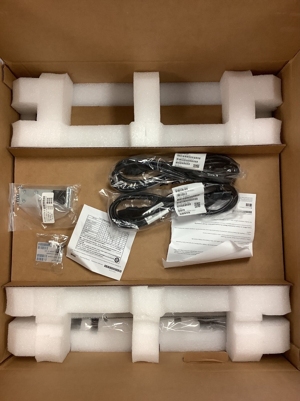 CISCO C8300 1RU ROUTER, 6X1G, 1XSM & 1XNIM SLOT