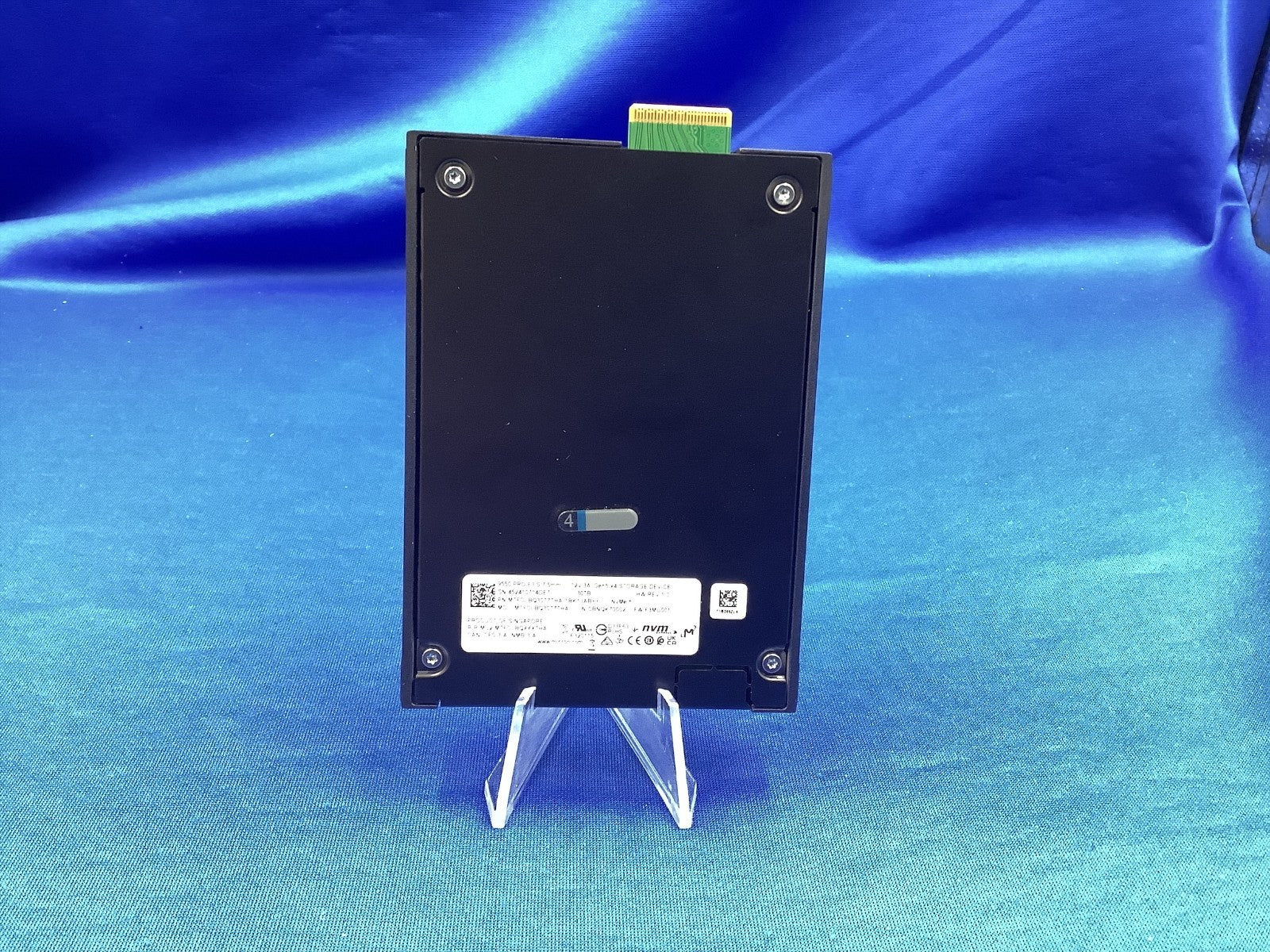MTFDLBQ30T7THA MICRON 9550 Pro 30.72tb Nvme E3.s 7.5mm Gen5 x4 STORAGE DEVICE