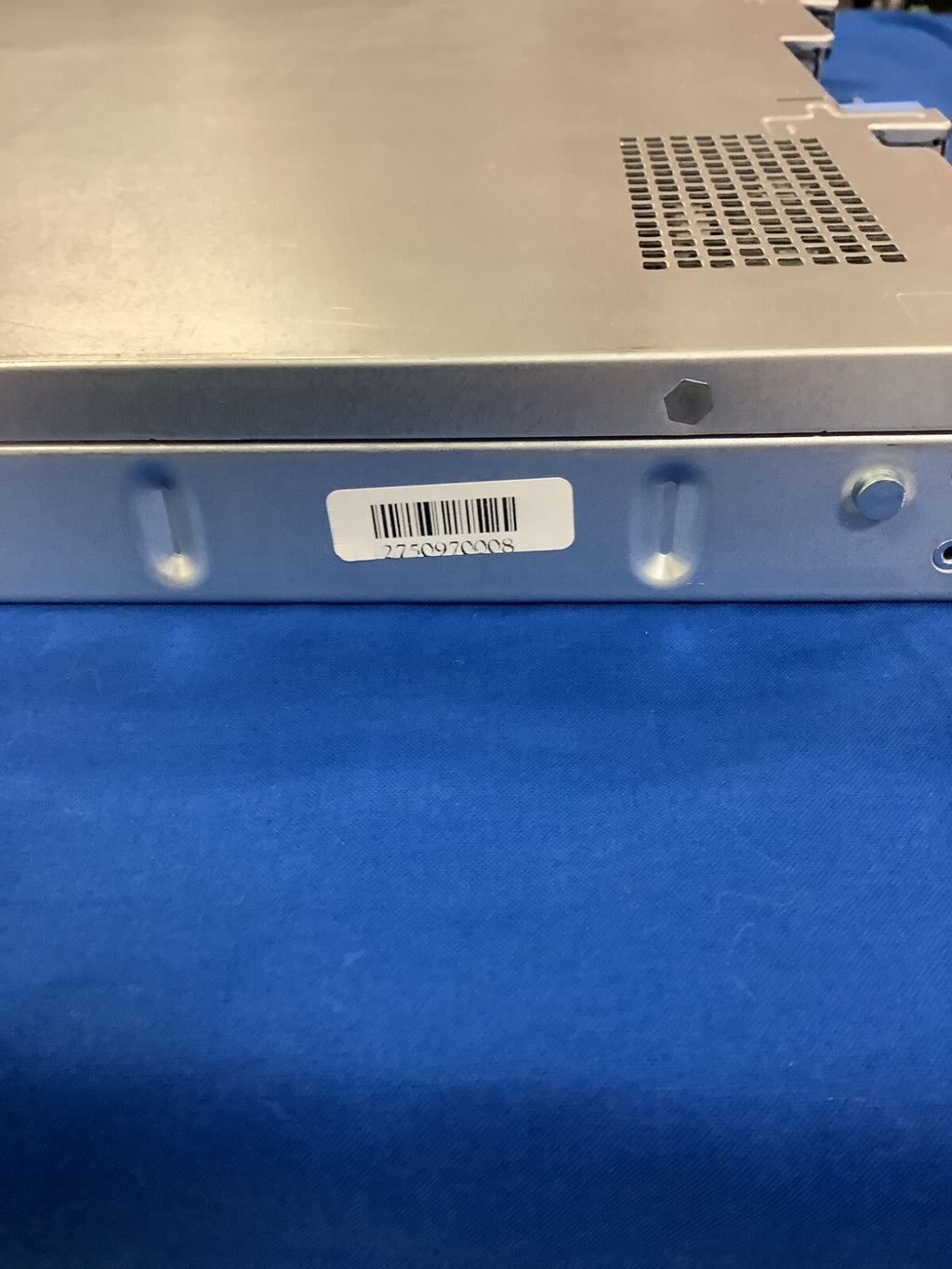 Dell EMC XC430 4-Bay 3.5" MOBO: CN7X8, 2x 550W PSU, Fans, Cables, & 16GB SD Card