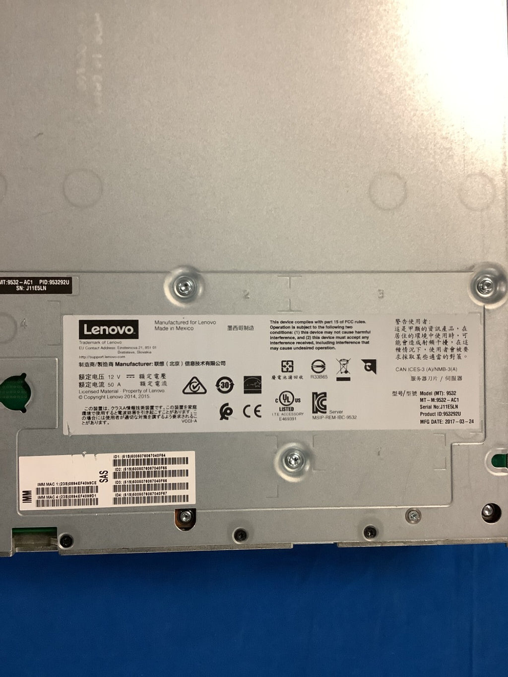 IBM LENOVO 9532 AC1 Flex System X240 M5, 00MW807 No RAM CPU Drives