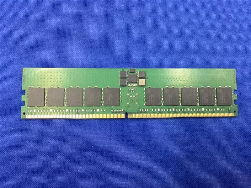 HMCG84AEBRA115N HYNIX 32GB (1X32GB) 1RX4 PC5-4800B RDIMM MEMORY