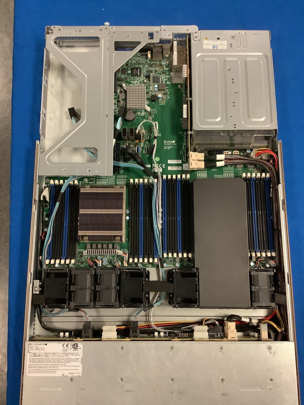 Supermicro SYS-1028U-TNRTP+ 750Wx2 PSU  64GB Internal SSD Fans and cables