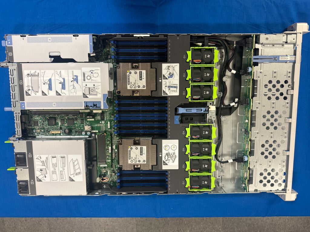 Cisco HXAF220C-M5SX UCSC C220 M5 10SFF 2*PSU MLOM-C25Q-04 RAID-M5 CTO Server