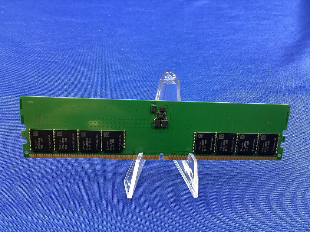HMCG88AGBUA081N HYNIX 32GB (1X32GB) 2RX8 PC5-5600B UDIMM Memory