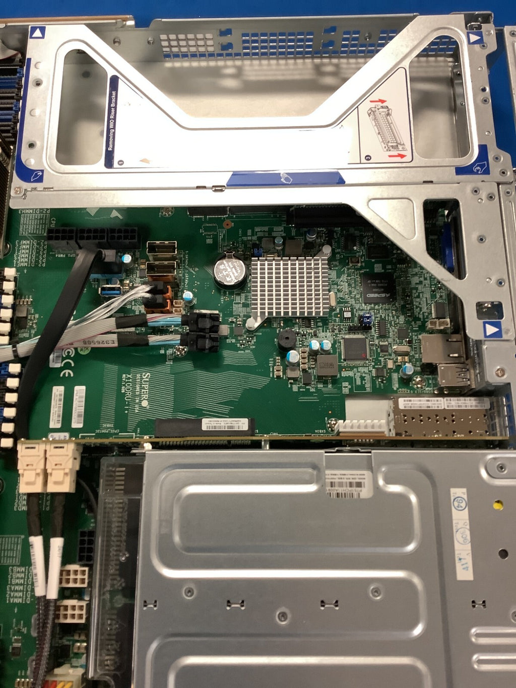 Supermicro SYS-1028U-TNRTP+ 750Wx2 PSU  64GB Internal SSD Fans and cables