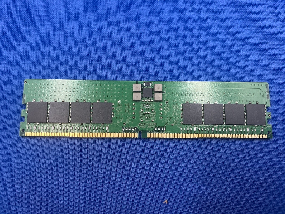 HMCG84MEBQA113N HYNIX 32GB  1RX4 PC5-4800B ECC RDIMM MEMORY LENOVO  03GX397