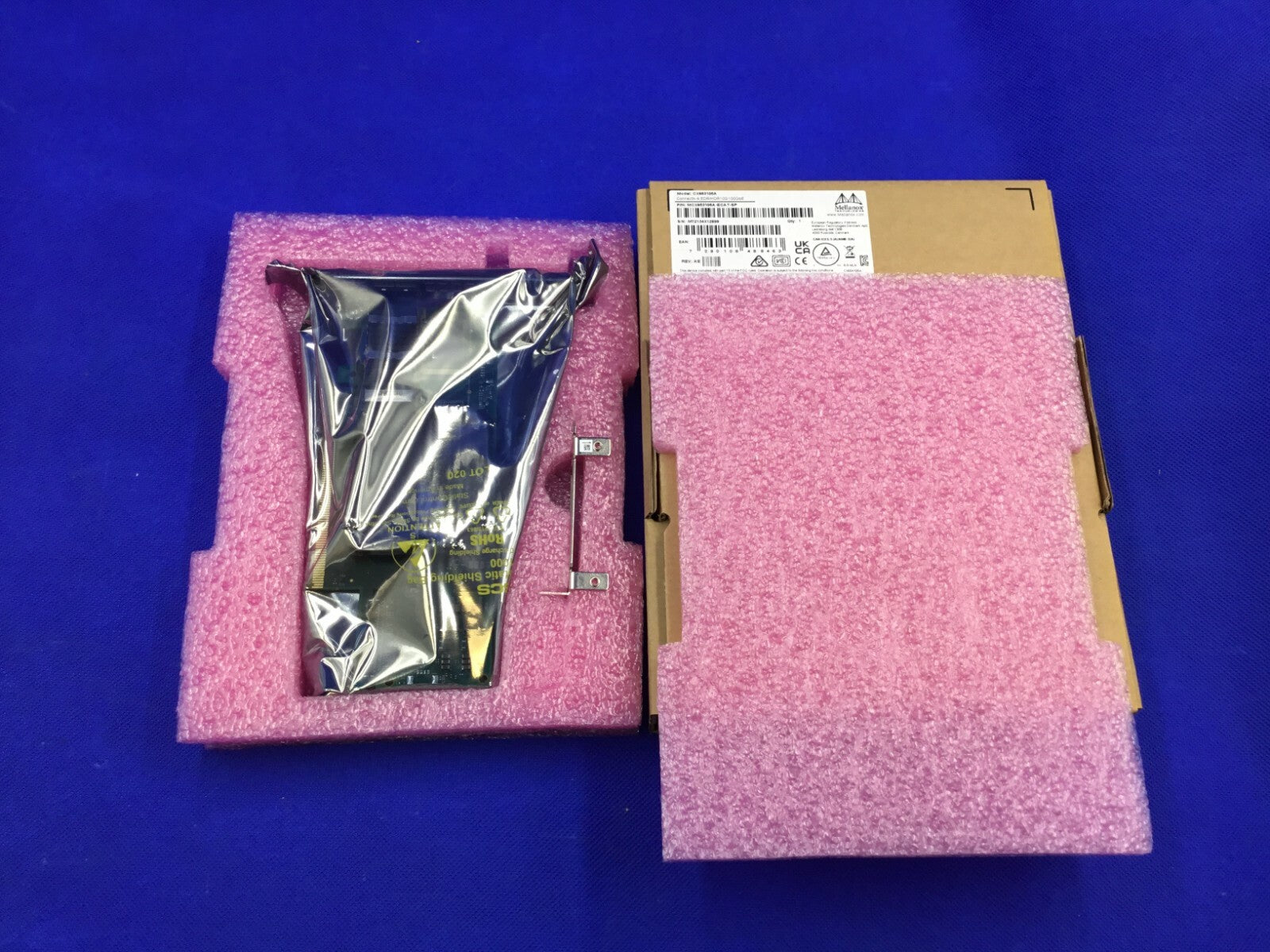 NVIDIA MCX653105A-ECAT ConnectX-6 VPI Adapter Card HDR100/EDR/100GbE